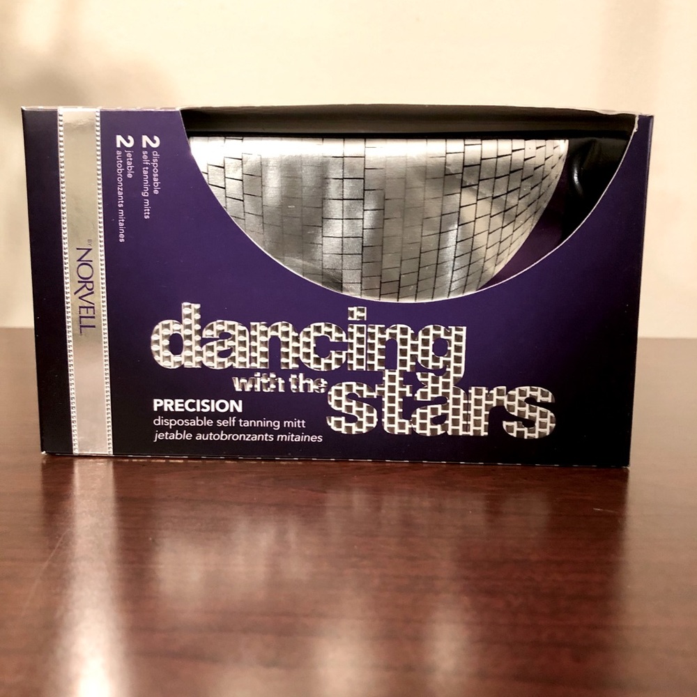 Dancing with the Stars self tanning mitts